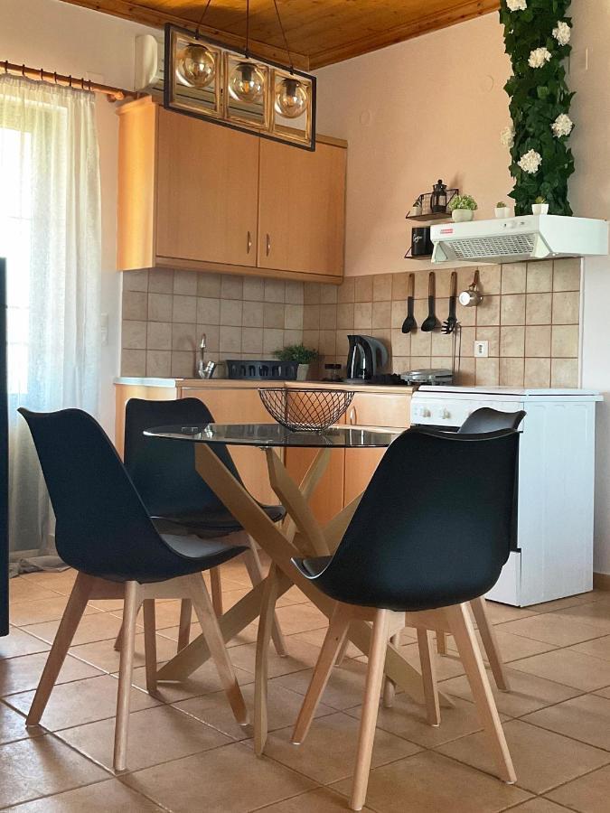 Vlastaras Apartment Sívota Eksteriør billede